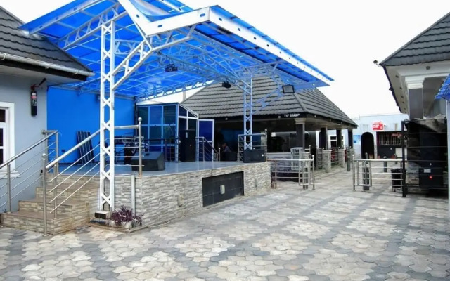 Transtell Suites & Apartments