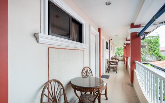 Marquis Hotel & Restaurant