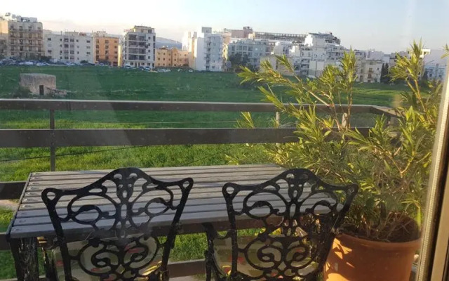 1 BDR seaview Sunny
