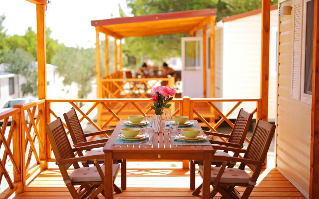 Three Sisters Mobile Homes Murter