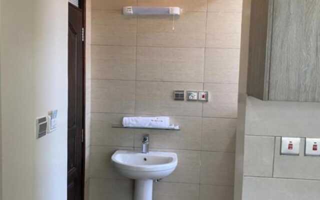 Hemak Suites