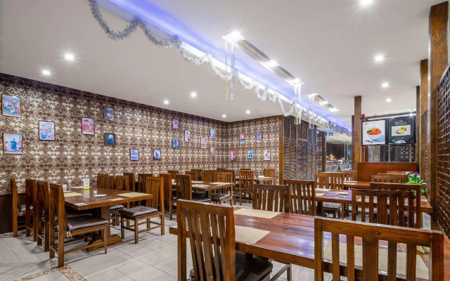 Chinflux Mandarin Hotel