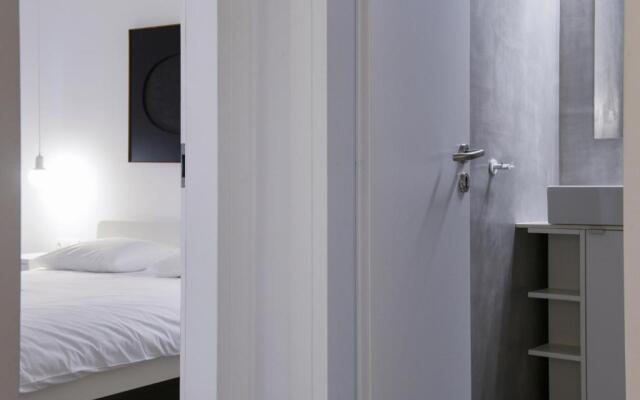 Olala One Apartment