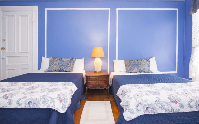 Saint Nicholas Inn