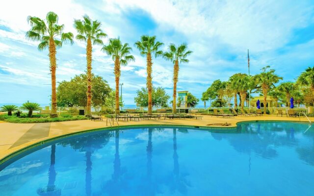 Legacy Towers I Deluxe