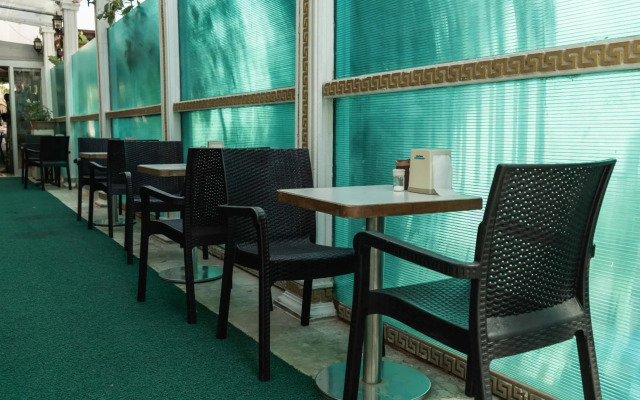 Behram Hotel