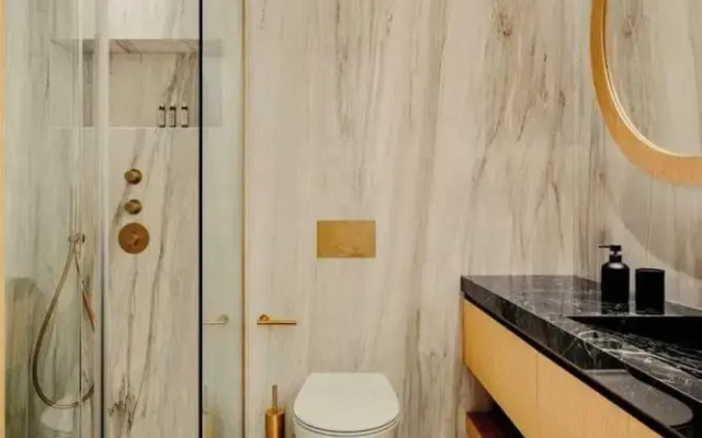 Luxurious & Newly Refurbished Apartment - Champs Elysees