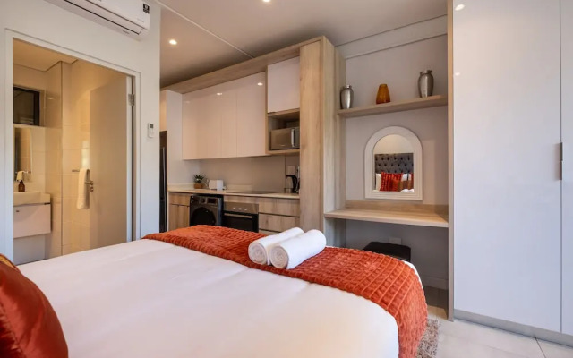 243 Zimbali Lakes Boulevard Suites