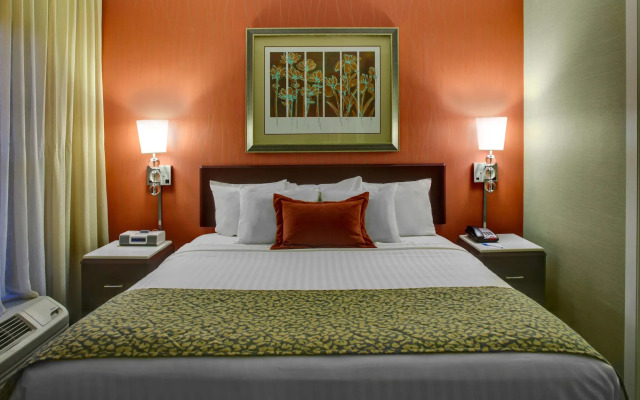 Springhill Suites By Marriott Memphis Downtown