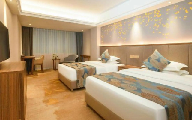 Luzhou Century Hotel (BBK Plaza Xintiandi)(泸州世纪酒店(步步高广场新天地店))