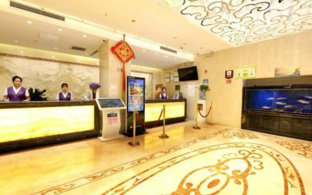 Hongyuan Hotel (Lanzhou Nanguan Night Market)