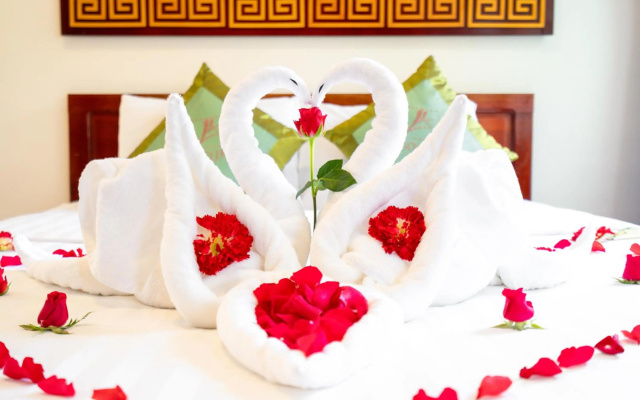 Amigo Hotel – Guest Rooms – Hue