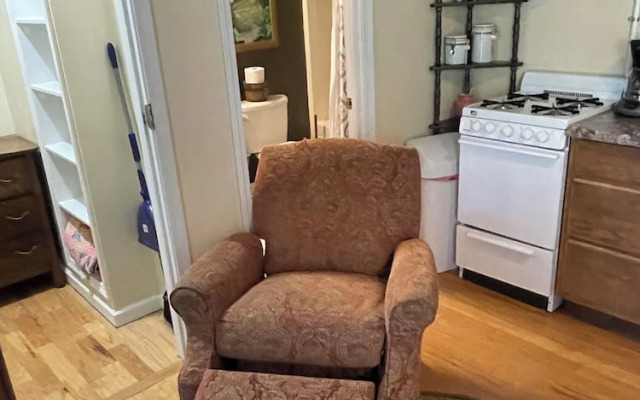 Country Music B&B Studios