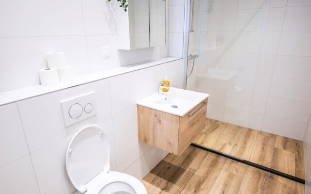 Souterrain 2BR Serviced Apartment