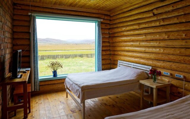 Hulunbeir Grassland and Farm Youth Hostel