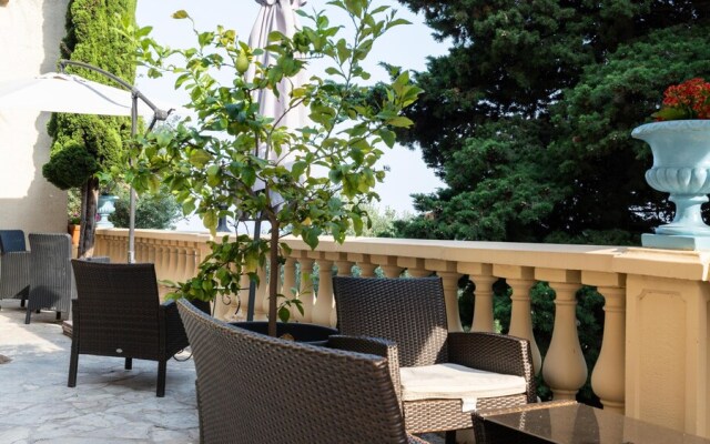 Villa Azur Cap D'ail Two-room Apartment n. 9