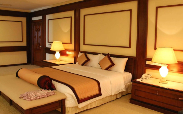 Nam Cuong Hai Duong Hotel