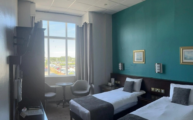 Royal Clifton Hotel