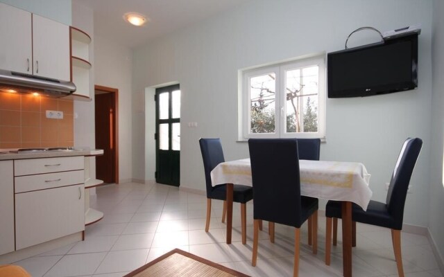 Apartments Vojnovic