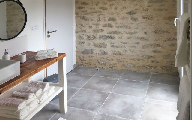 Cozy Holiday Home in Santec With Private Garden