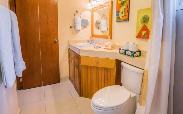 Margaritas 306 2 Bedroom Condo by Redawning