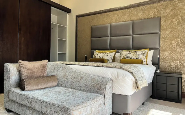 One O Eight Boutique Hotel