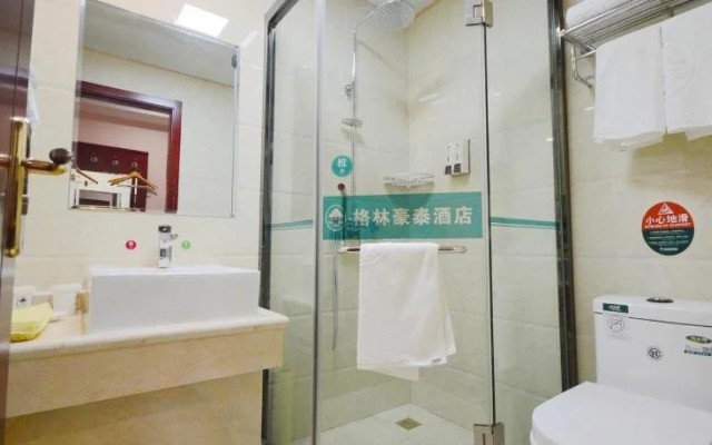 GreenTree Inn Jiangsu Xuzhou Peixian Fankuai Road Express Hotel