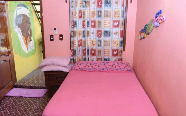 Cancun Guest House 1