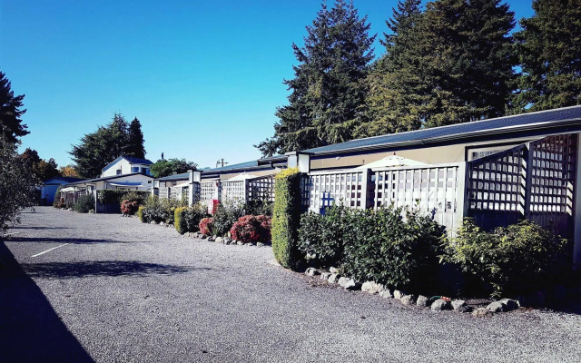 Rainbow Point Motel
