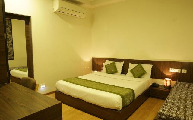 Hotel Harsh Paradise