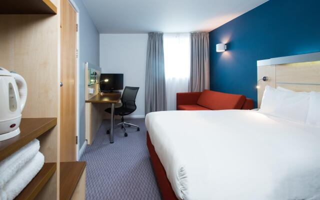 Holiday Inn Express Swindon City Centre, an IHG Hotel