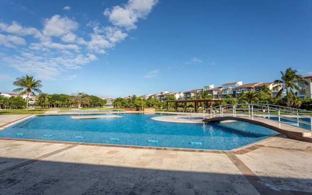 Casa Lanai 4 Bedroom Condo by RedAwning