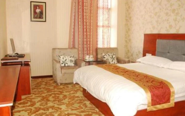 6+1 Business Hotel