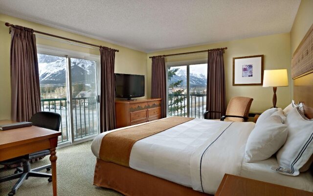 Coast Canmore Hotel & Conference Centre