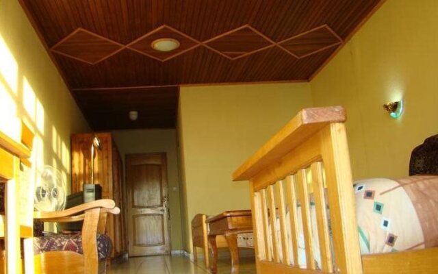 Ninzi Hill Hotel
