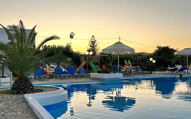 Albatross Hotel