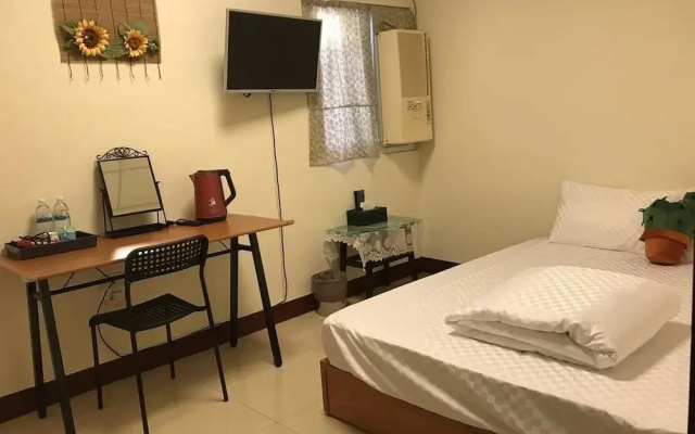 Hualing Homestay