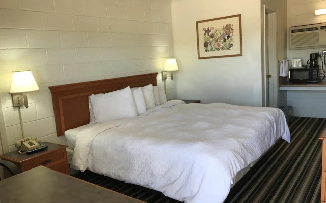 Ballinger Inn