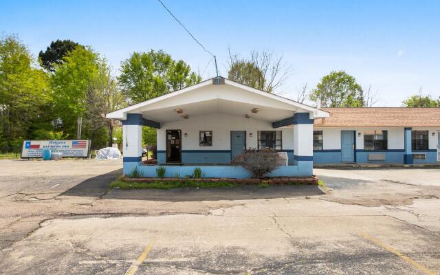 OYO Hotel Atlanta TX Hwy 59