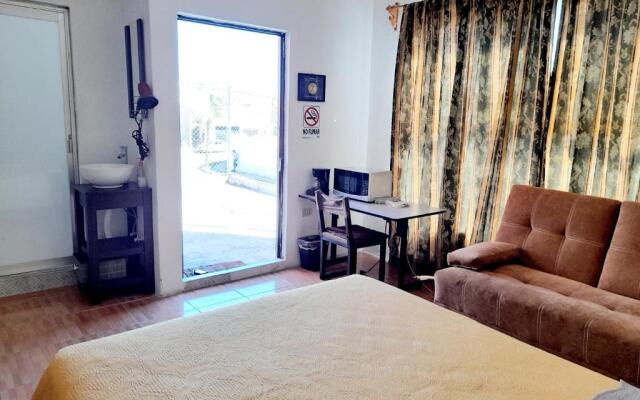 Suite amplia privada a 8 min del centro