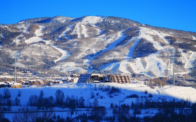Legacy Vacation Resorts - Steamboat Hilltop