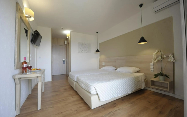 Evia Riviera Resort