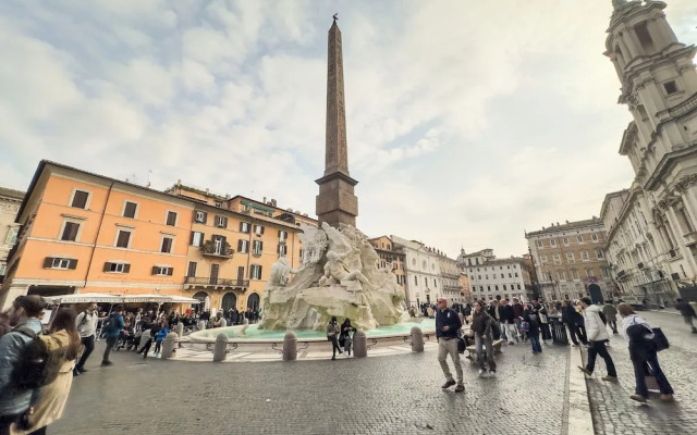 Cozy 2BR Apartment near Piazza Navona