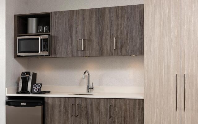 Holiday Inn Express Quebec City - Sainte Foy by IHG