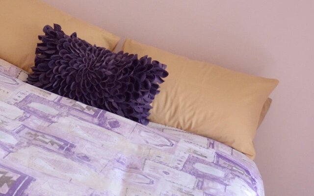 Gemstone Guest House and B&B
