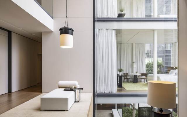 R48 Hotel and Garden