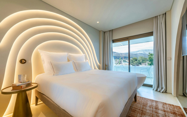 Isla Brown Corinthia Resort & Spa, Curio Collection Hilton - Image 5