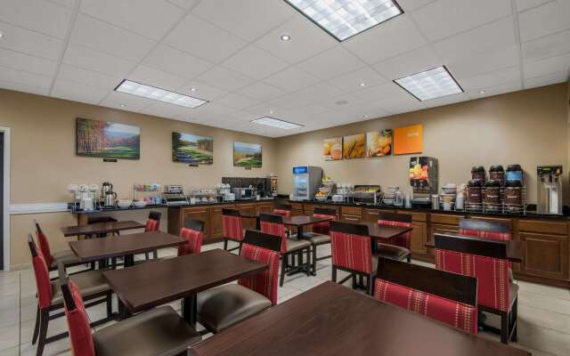Comfort Inn & Suites Barnesville - Frackville
