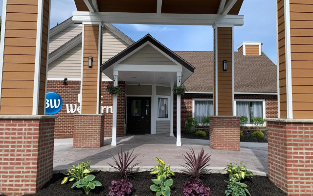 Best Western Fishkill Inn & Suites