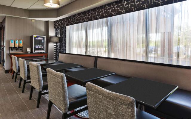 Hampton Inn Columbus/Delaware I-71 North
